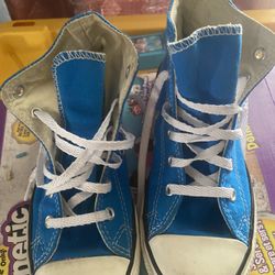 Boys Converse