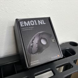 WIRELESS TRACKBALL MOUSE