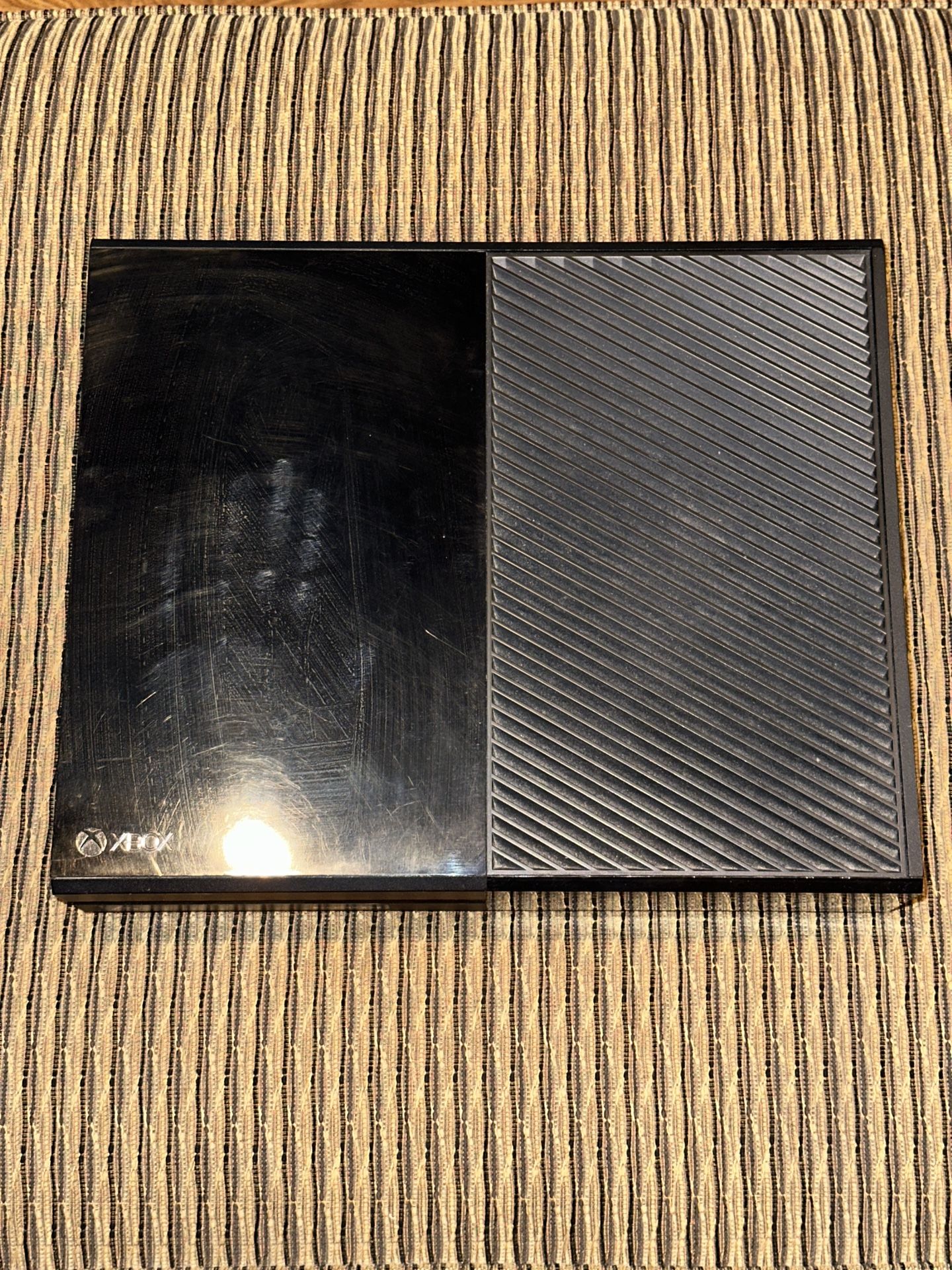 Microsoft Xbox One System 500GB Black Model 1540 w/Controller TESTED