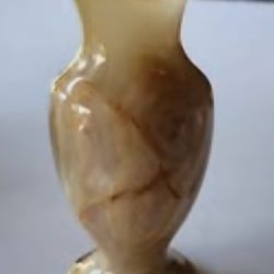 Vintage Onyx vase 4 1/2 x 2