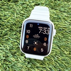 RARE Apple Watch Series 5 Edition White Ceramic - 44mm (GPS + LTE)