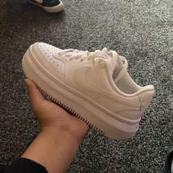 Nike Women's Court Vision Alta LTR Shoe White