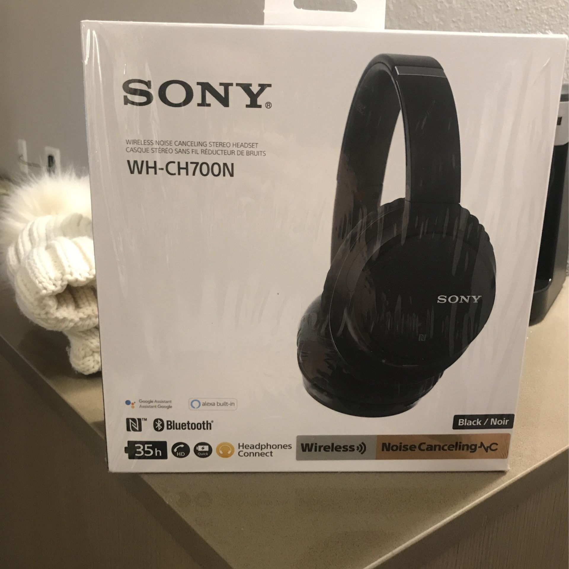 Sony wireless noise canceling stereo headset