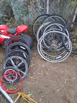 A SH!+ LOAD OD BICYCLE PARTS