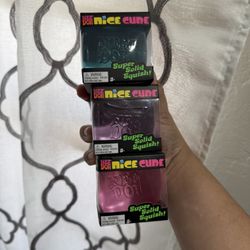 Needoh Cube 