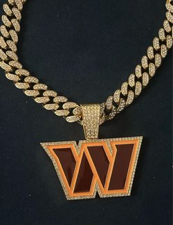 Washington Commanders chain and pendant