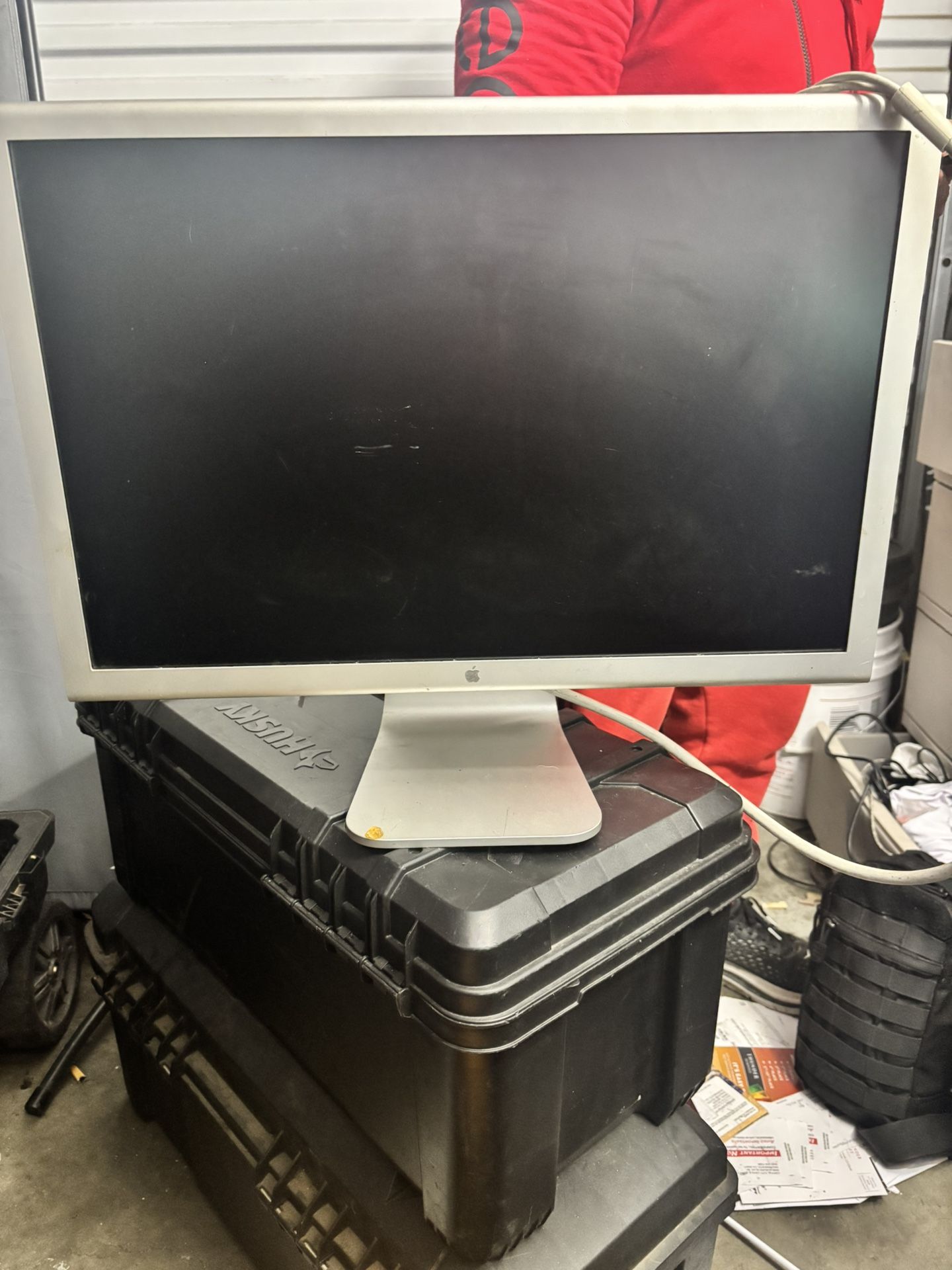 23” Apple Desktop Monitor
