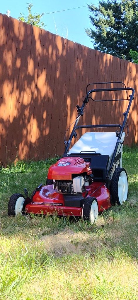 Toro Recycler Self Propelled Lawn Mower!