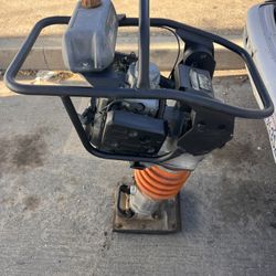 MIKASA MULTIQUIP COMPACTOR- GASOLINE- MT-74 