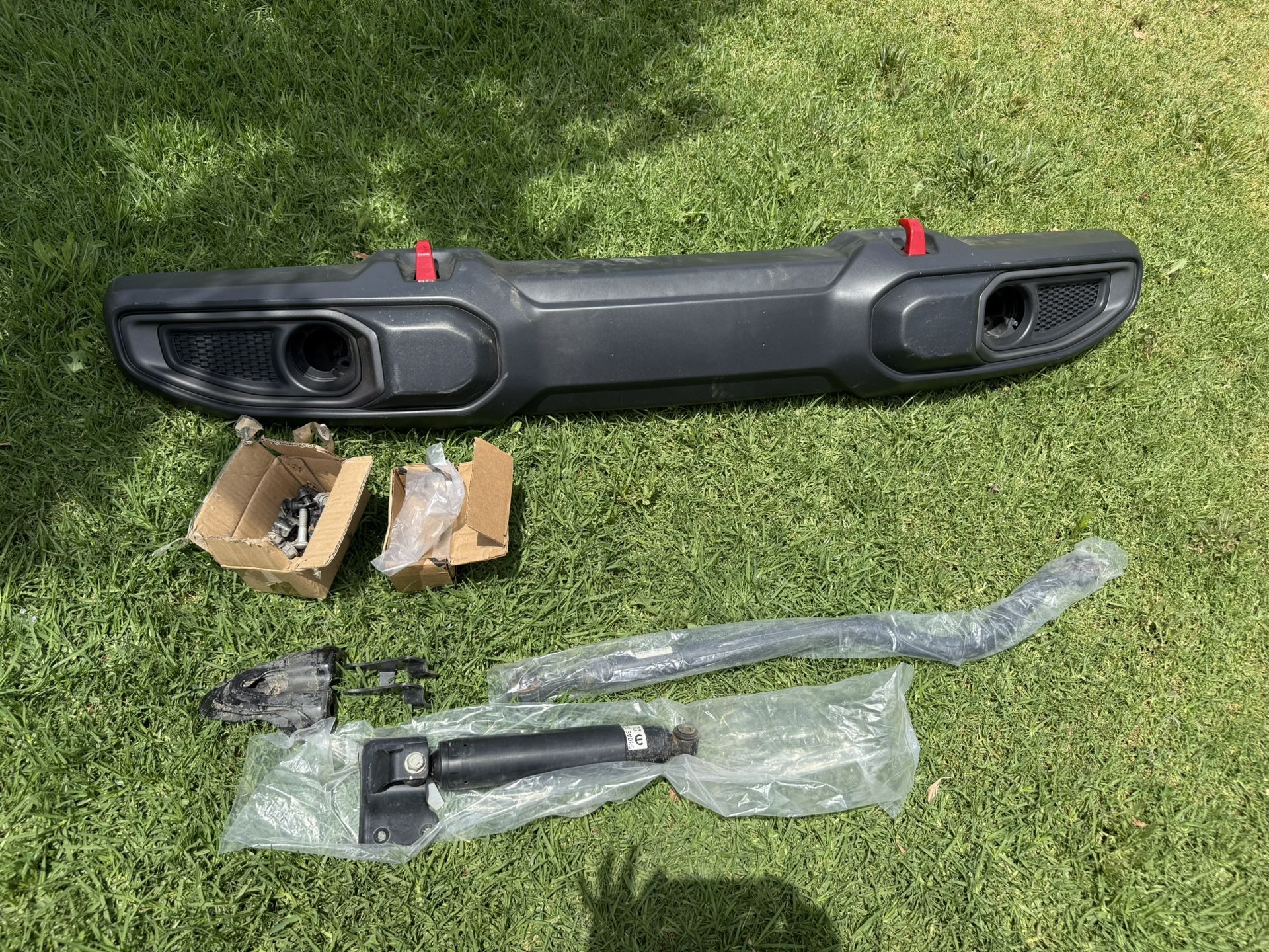 Jeep Rubicon JL Stock Front Bumper
