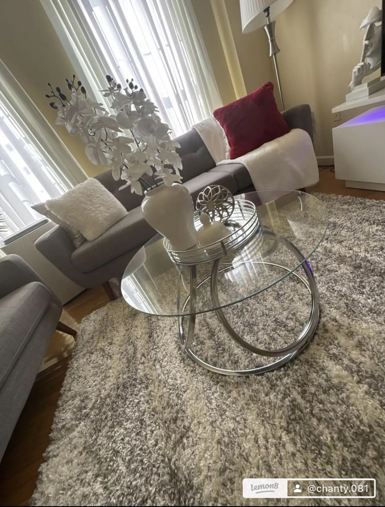 Set Of 2 Sofas In Very Good Condition