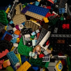 12lbs of Legos