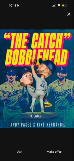KIKE HERNANDEZ & PAGES BOBBLEHEAD “THE CATCH” 2026