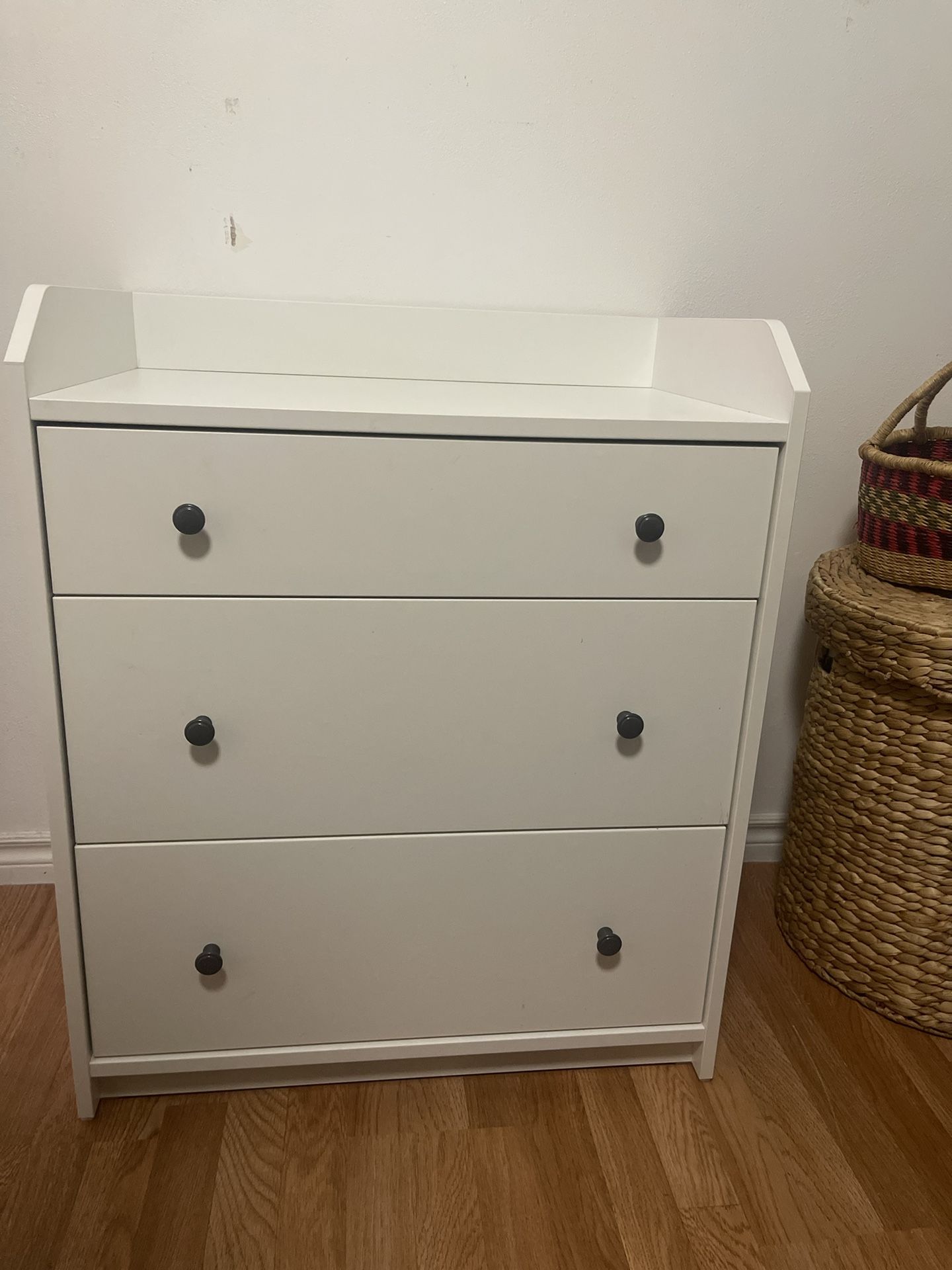 IKEA 3drawer Dresser 