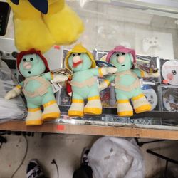 JIM HENSON PLUSH Sababa Toys FRAGGLE ROCK DOOZERS PLUSH RED HAT (2004) Lot Of 3