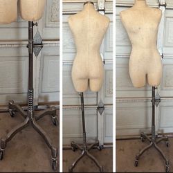 2 3 Heavy Duty Rolling mannequins