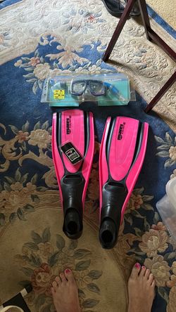 Brand New Womens Snorkel Equipment