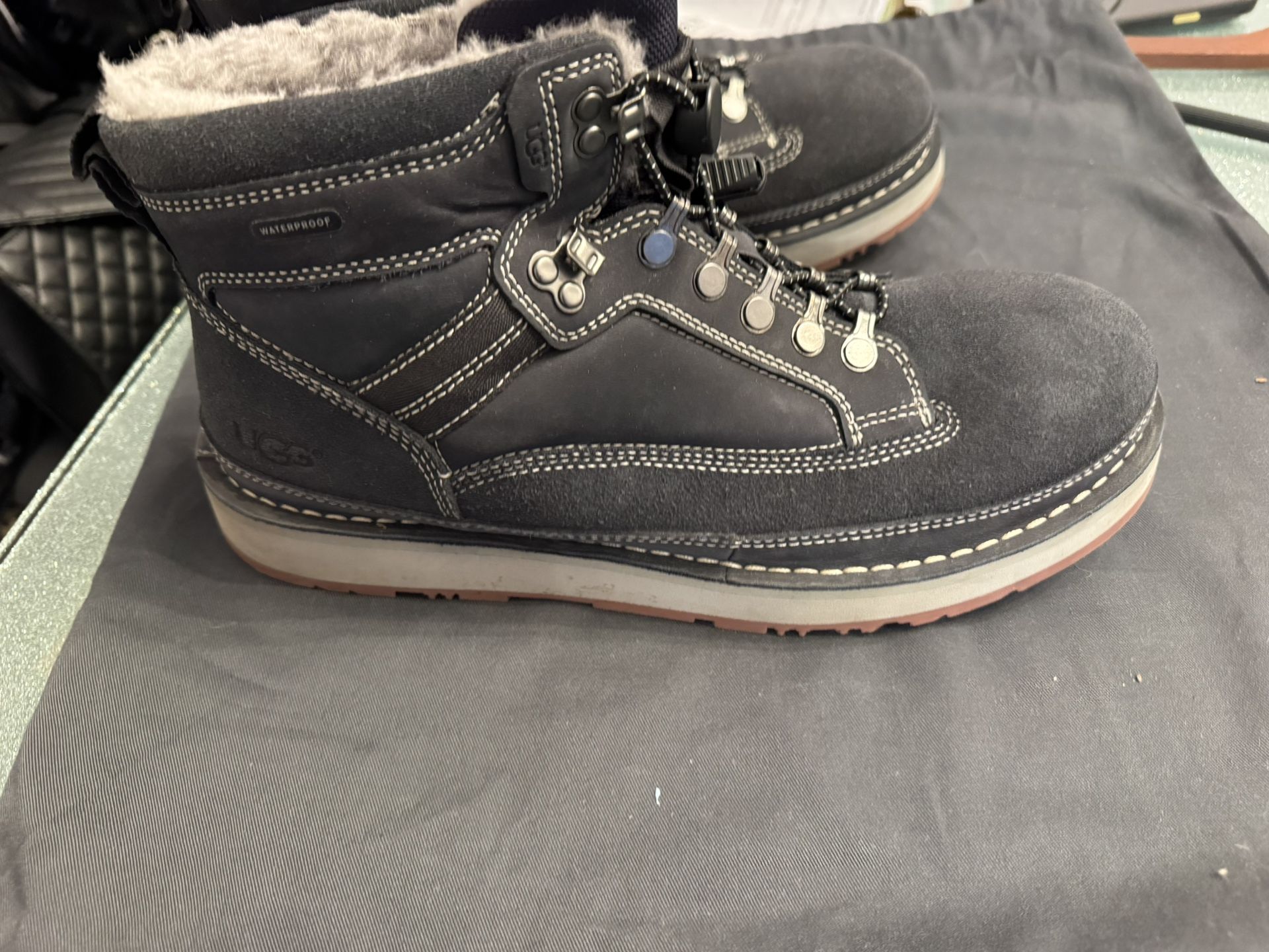Uggs Men’s Boots Very Worm High Quality 