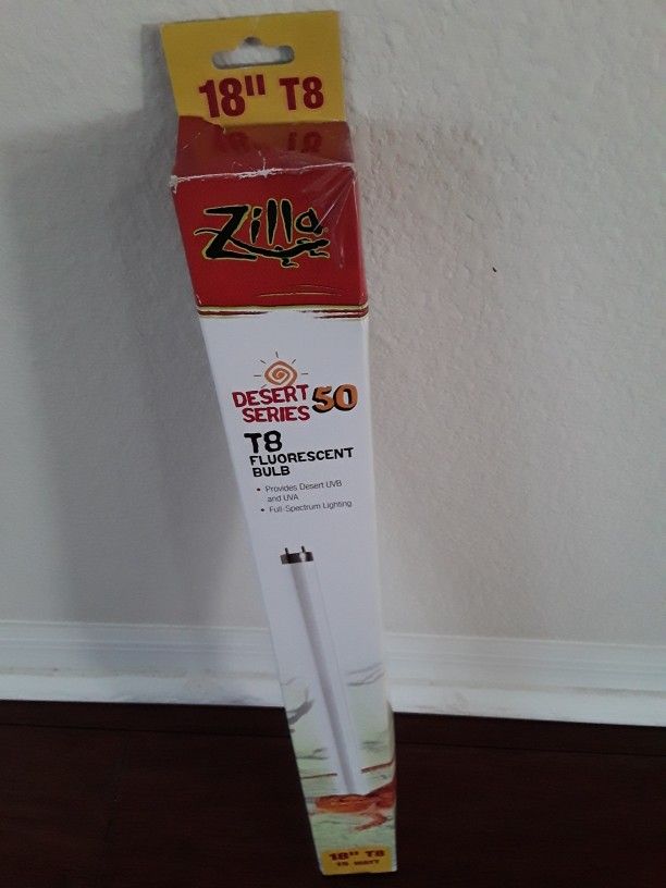 Brand New Fluorescent Uvb And Uva 18" T8 15 Watt Bulb In Weeki Wachee Spring Hill