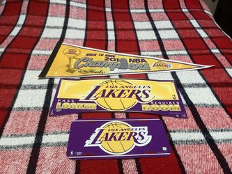 Los Ángeles Laker Banners 