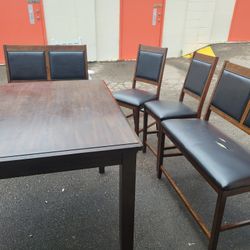 6 Seater With Table 