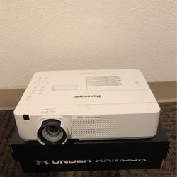 Panasonic HDMI Projector 3000 Lumens