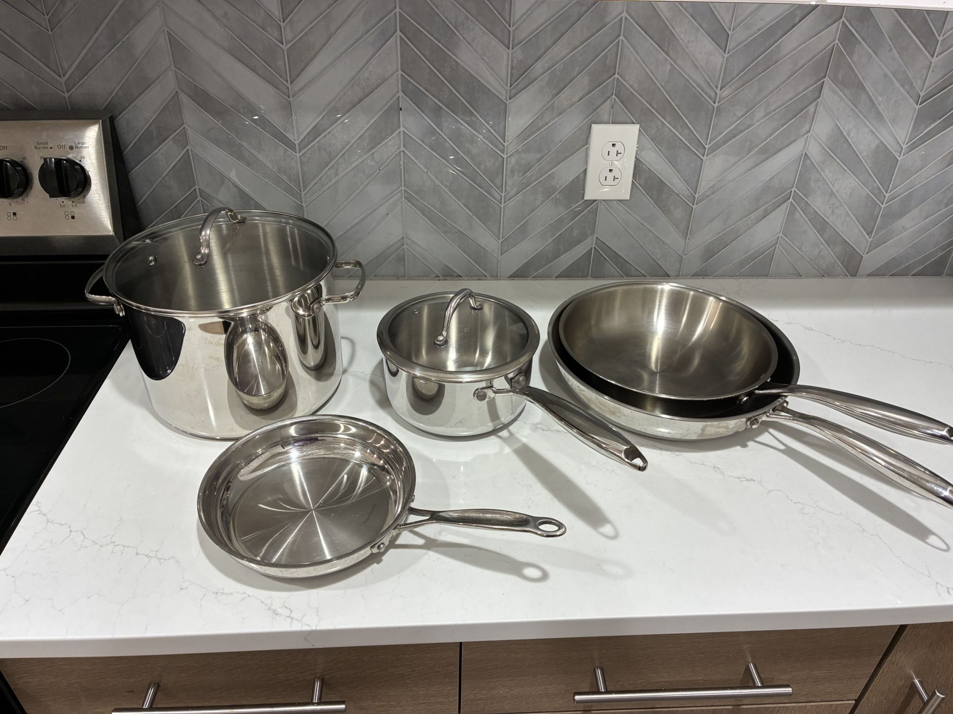 Stainless Pots And Pans