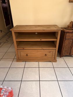 Entertainment center (40width-33height)