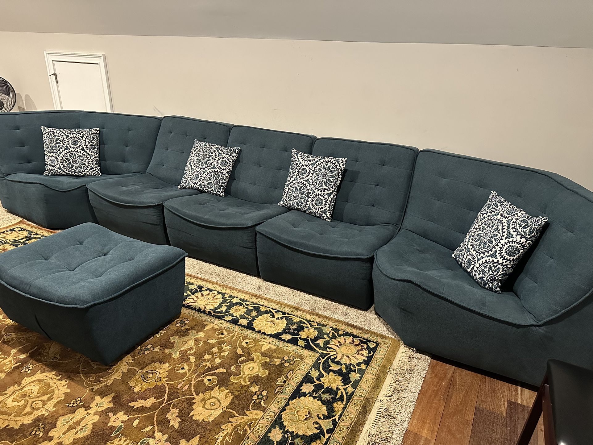 Sectional Sofa