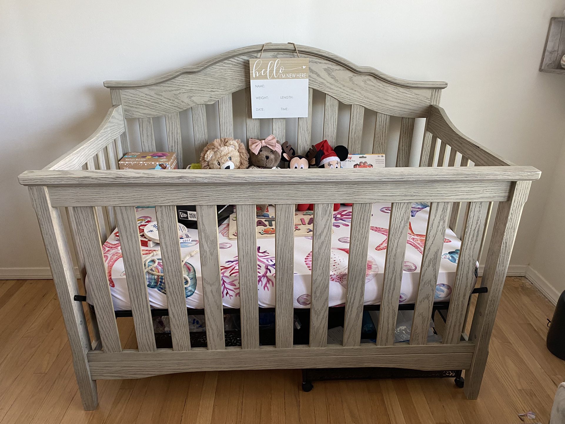 Baby Nursery / Baby Crib/ Changing Table 