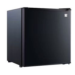 Kenmore 1.7 cu-ft Refrigerator