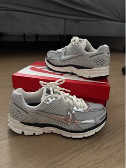 Nike zoom vomero 5