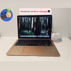 Apple MacBook Air M1 Laptop w/ Charger💻