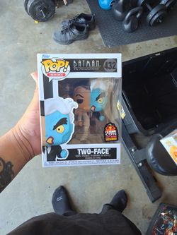 Batman - Two-Face Funko Pop