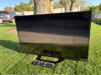 Cheap TV with Remote