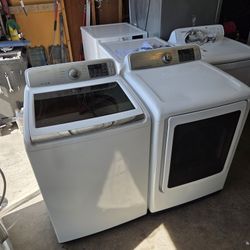 Samsung Washer And Electric Dryer Large Capacity 