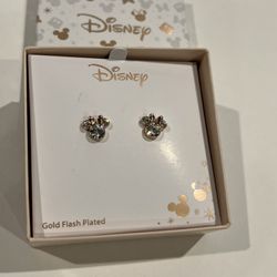 Disney Minnie Mouse Earring. New In Box 