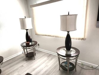 2 Modern Hi End Lights And Shades 