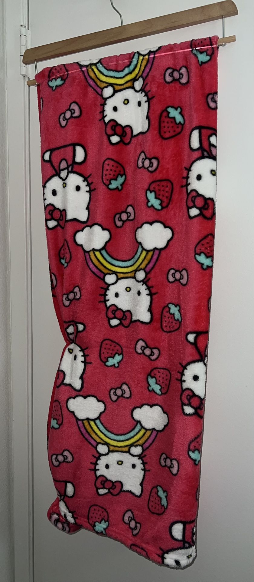 Hello Kitty Blanket