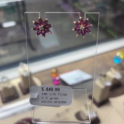 18kt Flower Ruby Earrings