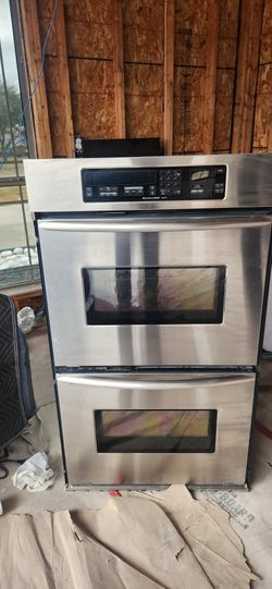 Double Oven And Microwave