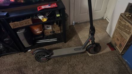 Electric scooter (maxshot)