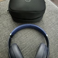 Beats Studio Over the Ears Headphones 