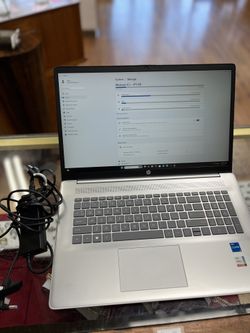 HP LAPTOP RTL8852BE, 12GB RAM, 500GB STORAGE, USED, IN GOOD CONDITION WITH CHARGER