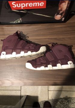 haai paneel Afstudeeralbum Nike Air Uptempo “Bordeaux” size 9 for Sale in Berwyn, IL - OfferUp