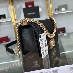 Chanel Black Studded Chevron Calfskin drawstring bag for Sale in Los  Angeles, CA - OfferUp