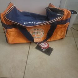 Ecko Unltd. Ecko Unlimited Orange Blue 28-inch Large Rolling Duffel Bag