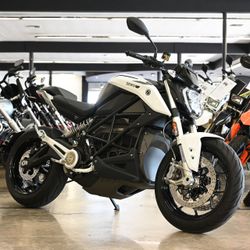 2025 ZERO S