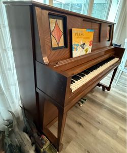 Used Universal Piano Co. Model P-1 player piano