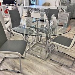 table set with 4 chairs new 50"